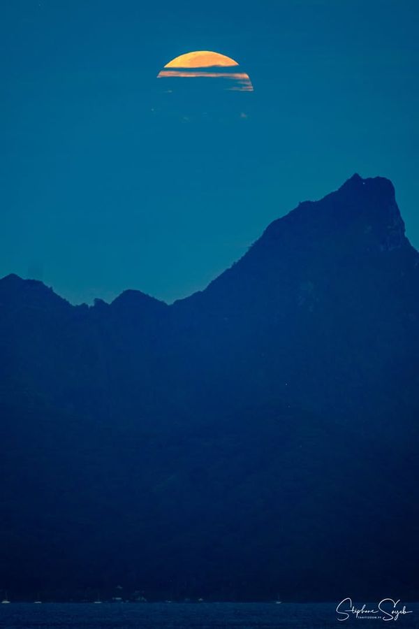 Ce matin aux aurores, la pleine lune s’est levée p - Photo 2