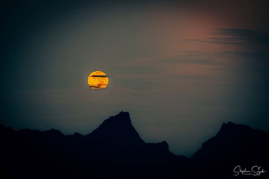 Ce matin aux aurores, la pleine lune s’est levée p - Photo 3