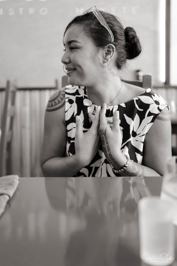 Il y a des matins à Papeete où le monde dehors gro - Photo 2