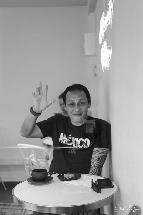 Il y a des matins à Papeete où le monde dehors gro - Photo 8