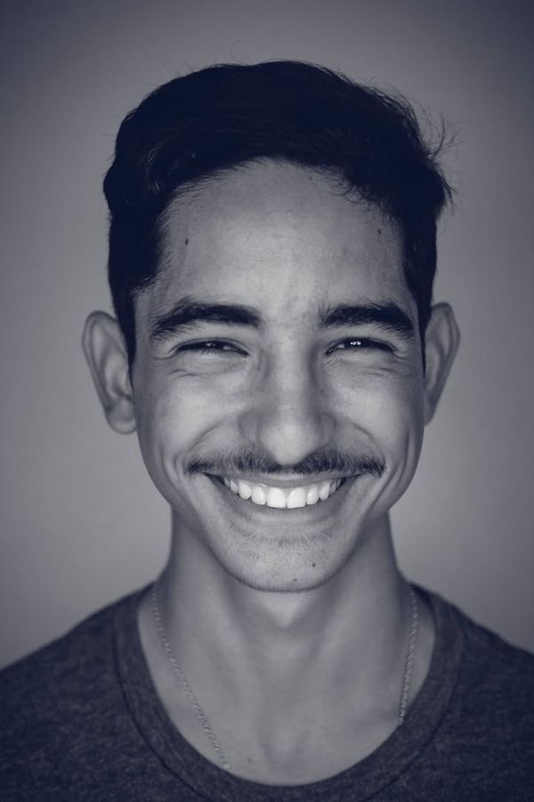 Noir et blanc. Lumière et ombre. Des visages qui r - Photo 4